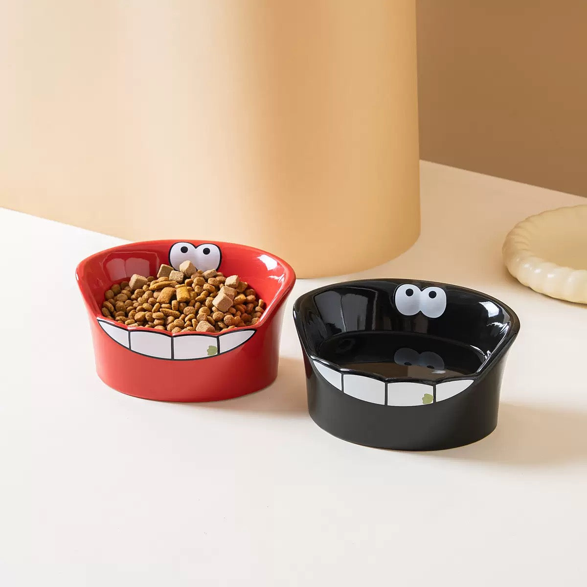Fun Ceramic Cartoon Pet Bowl